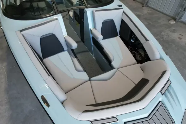 2024 Mastercraft XStar S-22