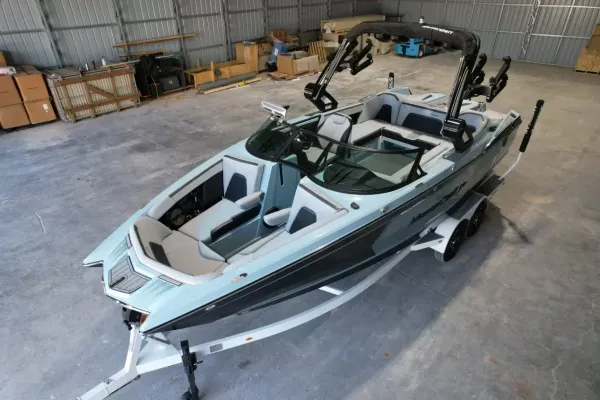 2024 Mastercraft XStar S-16
