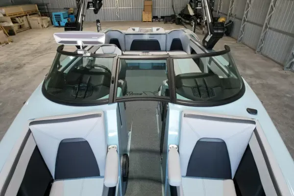 2024 Mastercraft XStar S-32