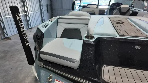 2024 Mastercraft XStar S-70