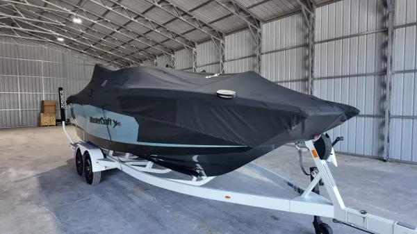 2024 Mastercraft XStar S-81