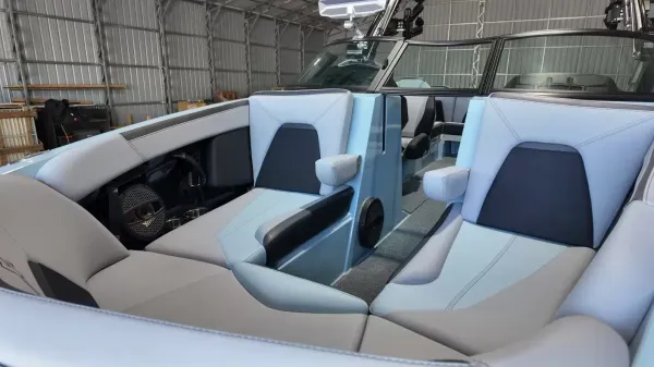 2024 Mastercraft XStar S-25