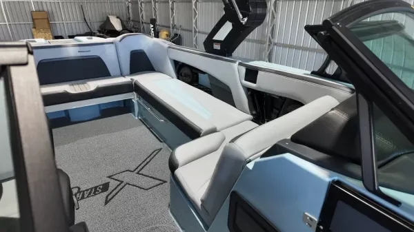 2024 Mastercraft XStar S-54