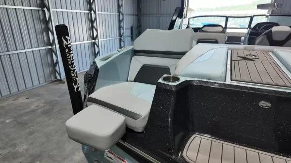 2024 Mastercraft XStar S-71