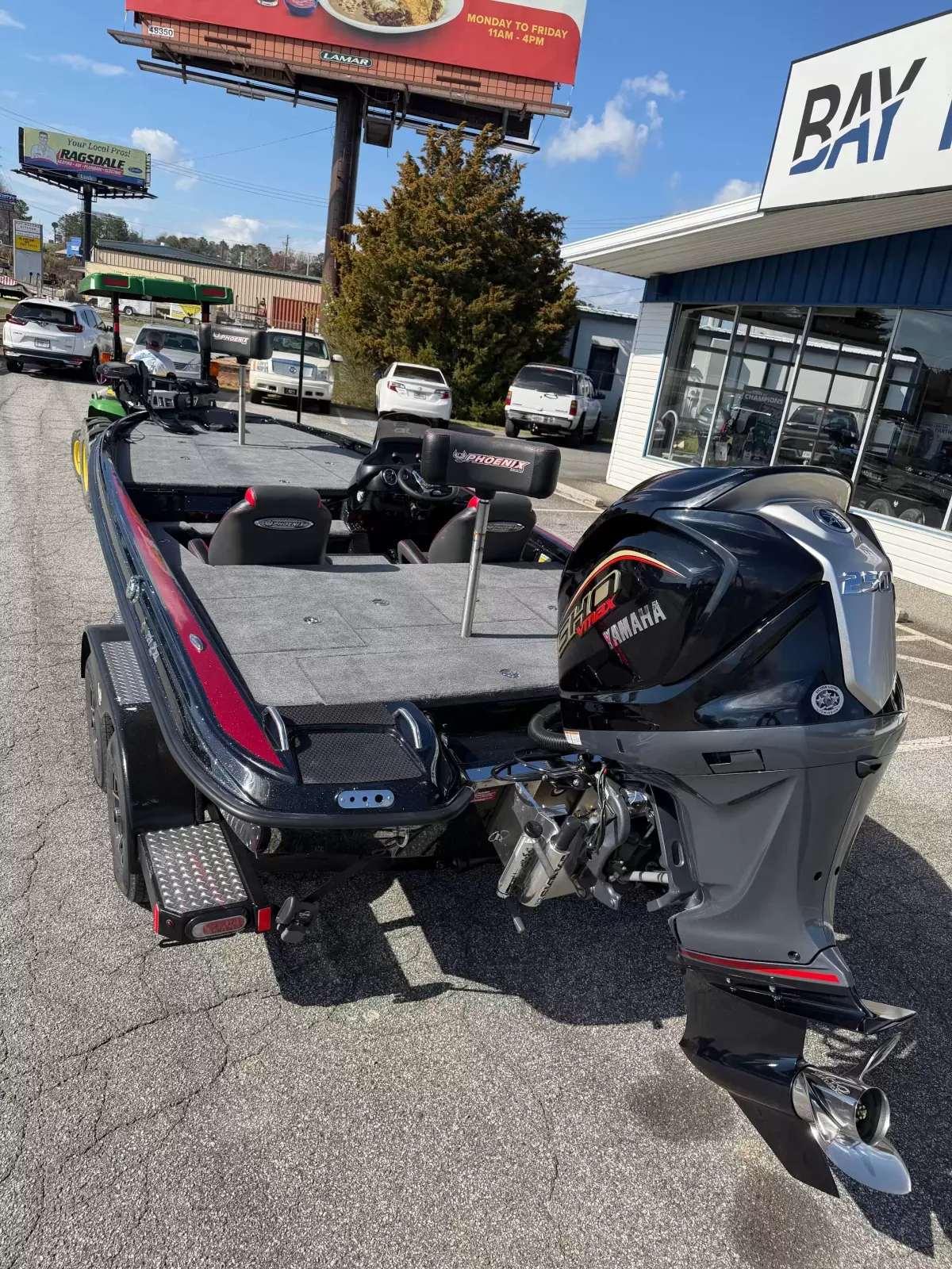 dummy-boat-img