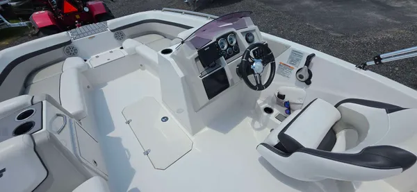 2021 Starcraft SVX191