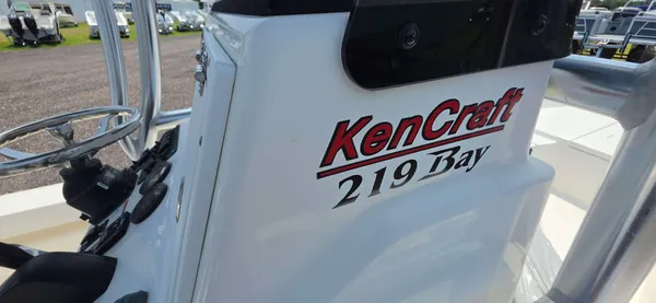 2023 Kencraft 219 BAY RIDER