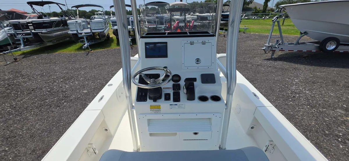 2023 Kencraft 219 BAY RIDER