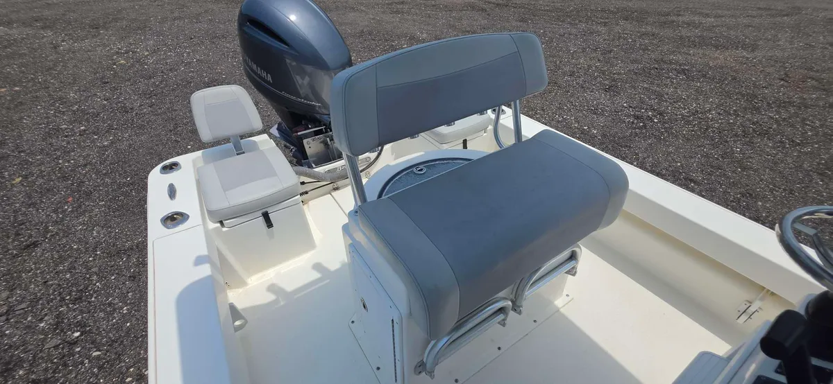 2023 Kencraft 219 BAY RIDER