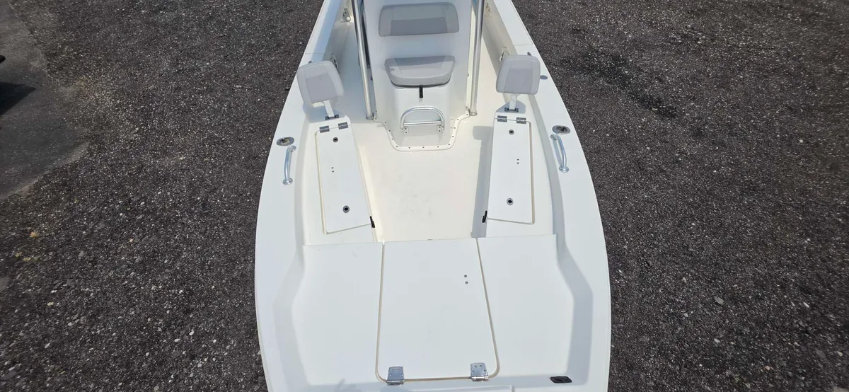 2023 Kencraft 219 BAY RIDER