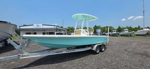 2023 Savannah 220IS