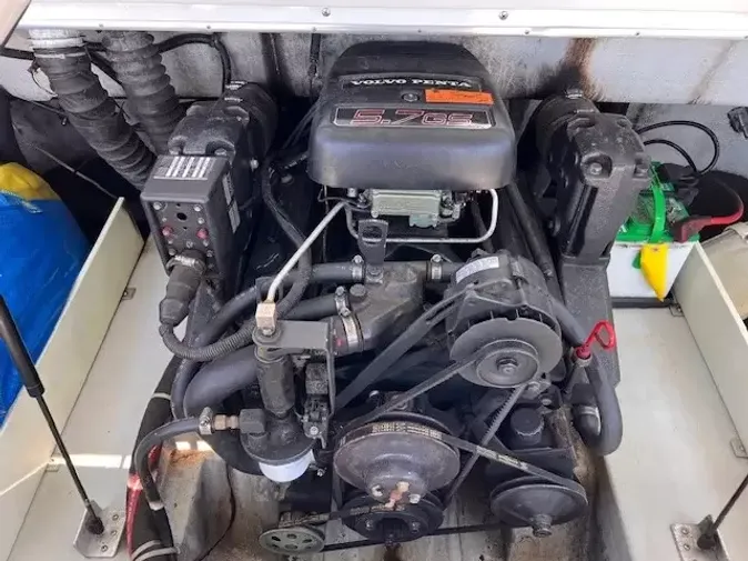 1998 Cobalt 220