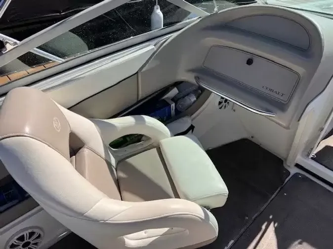 1998 Cobalt 220
