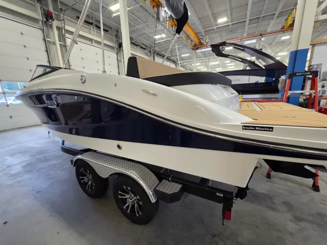 Boat Thumbnail 3
