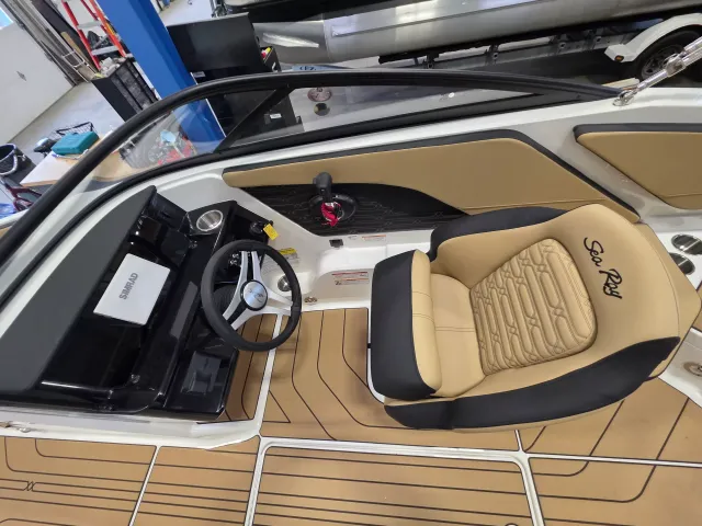 Boat Thumbnail 13