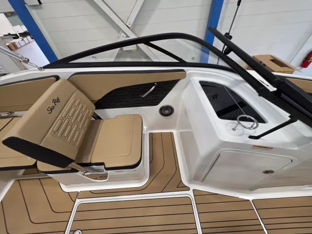 Boat Thumbnail 17