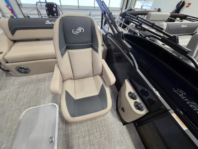 Boat Thumbnail 19