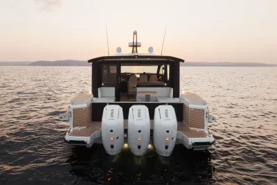 New 2027 Saxdor 460 GTC for Sale | Vancouver, BC | M&P Yacht Centre | 6a6b9d68a2fec8646909412d