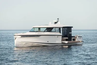 New 2027 Saxdor 460 GTC for Sale | Vancouver, BC | M&P Yacht Centre | 6a6b9d68a2fec8646909412d