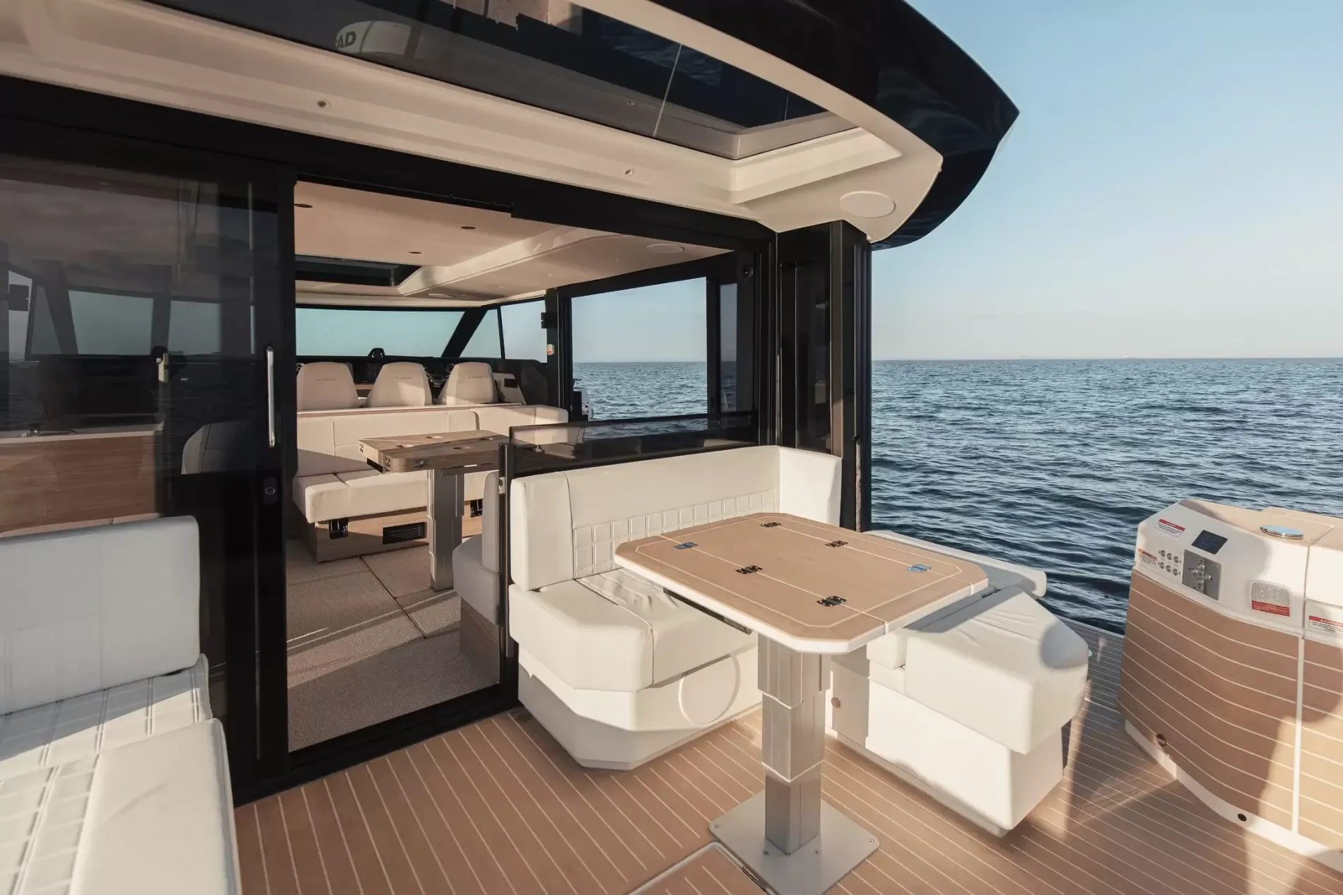 New 2027 Saxdor 460 GTC for Sale | Vancouver, BC | M&P Yacht Centre | 6a6b9d68a2fec8646909412d