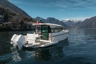 New 2027 Saxdor 320 GTC for Sale | Vancouver, BC | M&P Yacht Centre | 6a6b914bef1d76d2d406c340