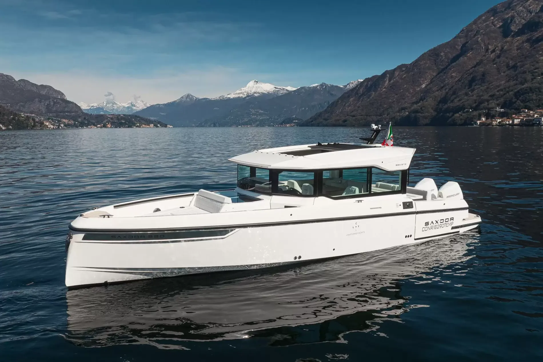 New 2027 Saxdor 320 GTC for Sale | Vancouver, BC | M&P Yacht Centre | 6a6b914bef1d76d2d406c340