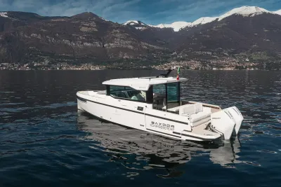 New 2027 Saxdor 320 GTC for Sale | Vancouver, BC | M&P Yacht Centre | 6a6b914bef1d76d2d406c340