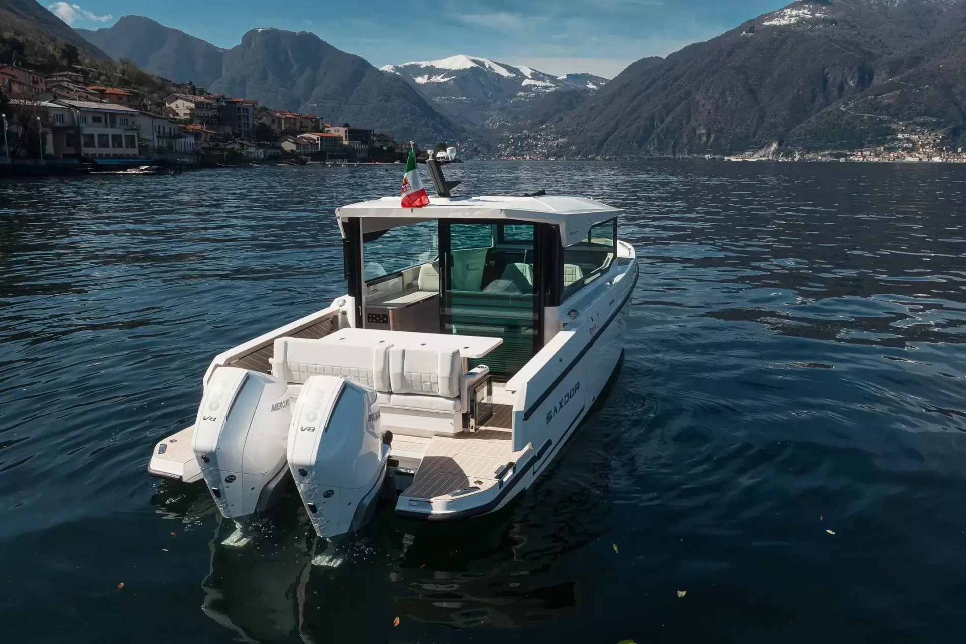 New 2027 Saxdor 320 GTC for Sale | Vancouver, BC | M&P Yacht Centre | 6a6b914bef1d76d2d406c340
