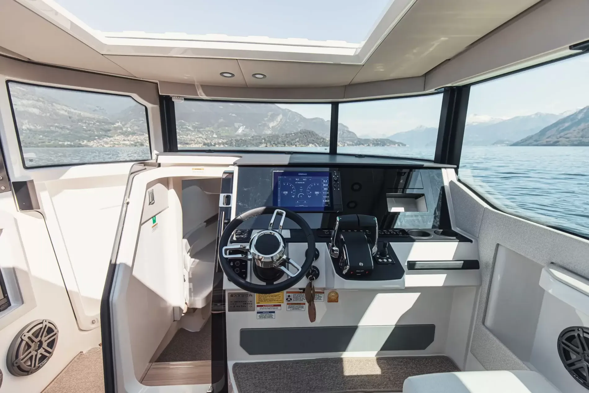 New 2027 Saxdor 320 GTC for Sale | Vancouver, BC | M&P Yacht Centre | 6a6b914bef1d76d2d406c340