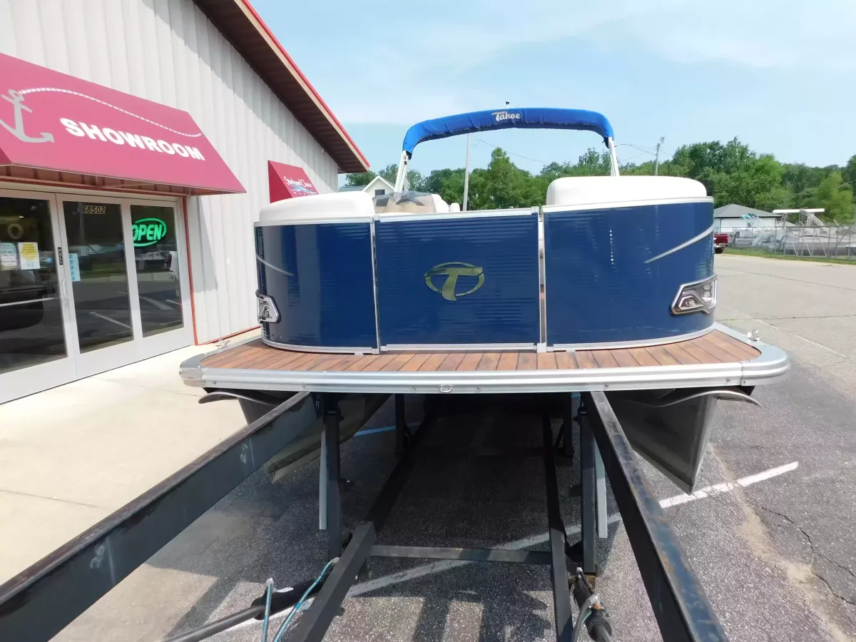 dummy-boat-img