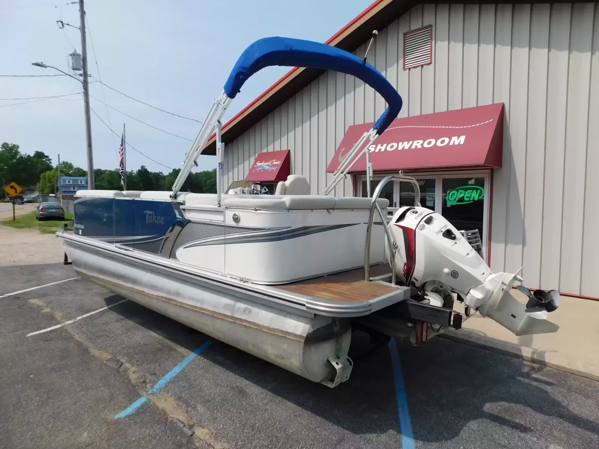 dummy-boat-img