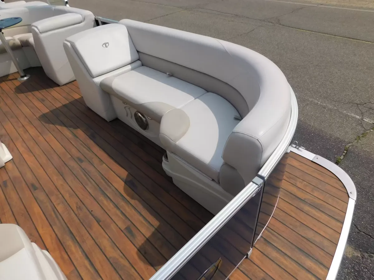 dummy-boat-img