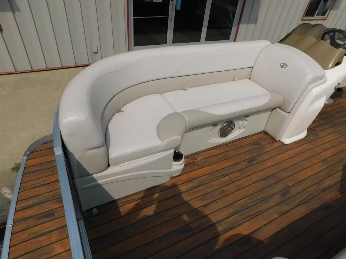 dummy-boat-img