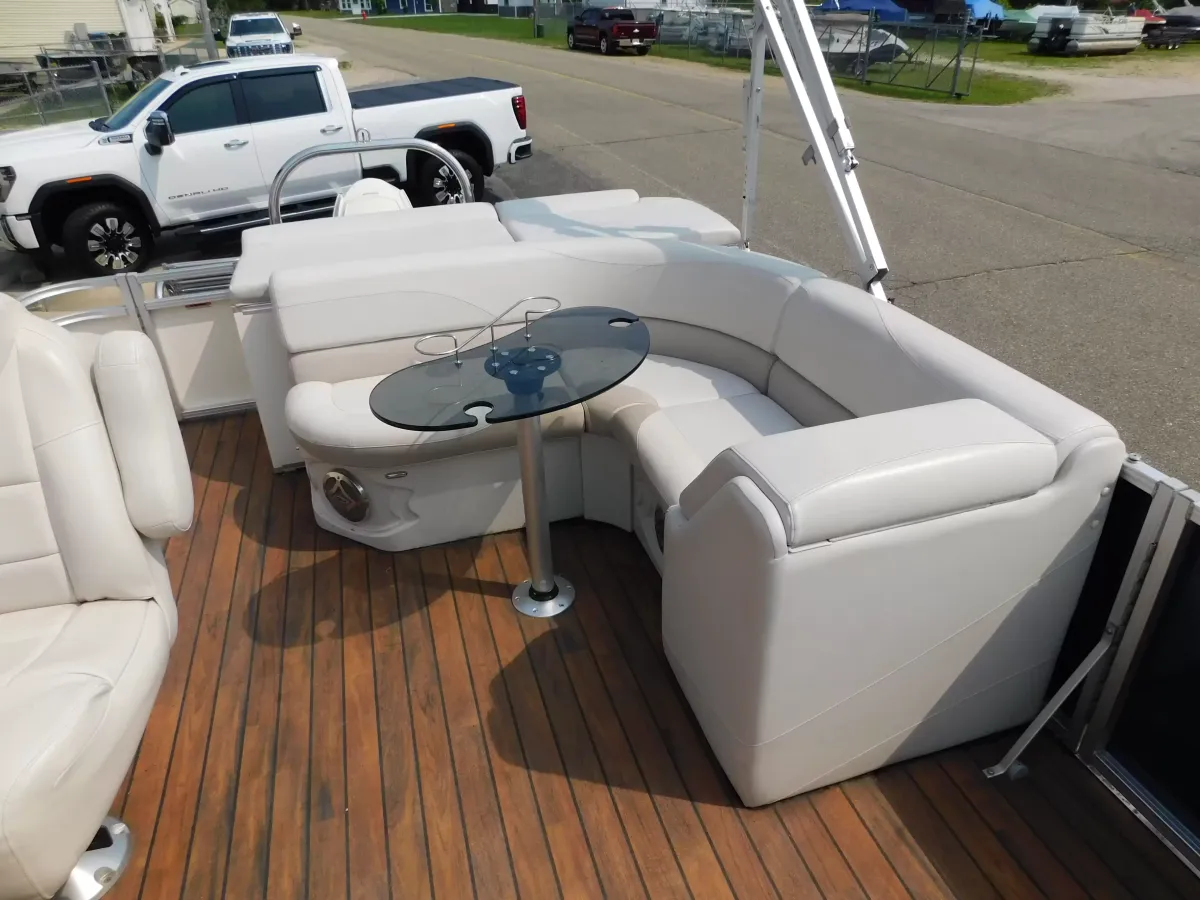 dummy-boat-img