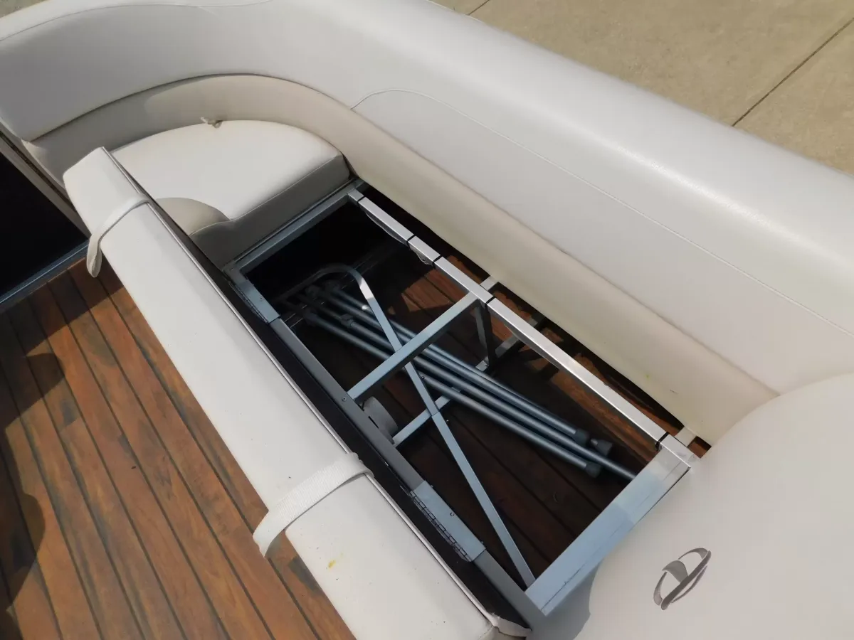 dummy-boat-img