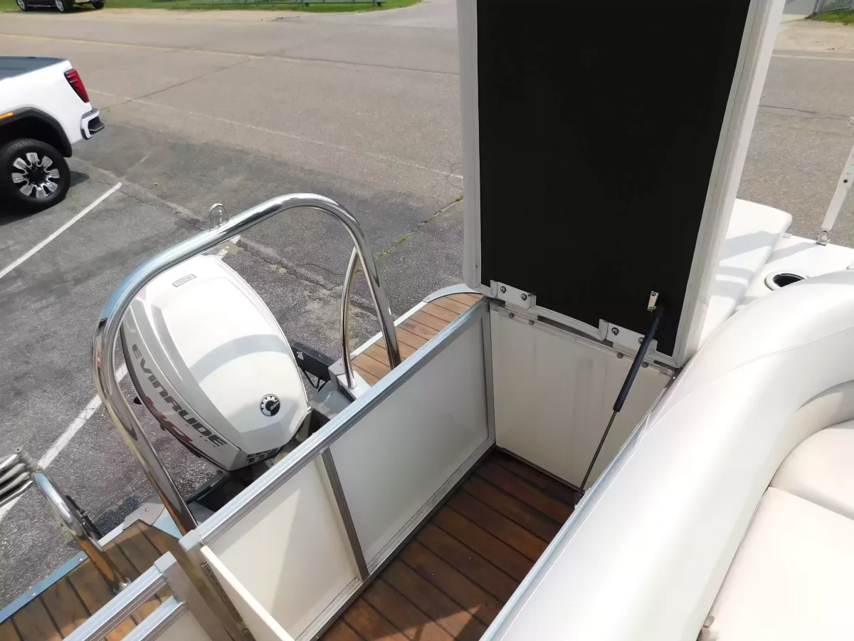 dummy-boat-img