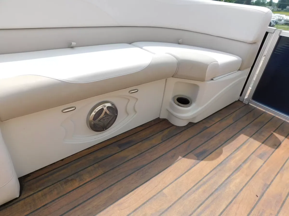 dummy-boat-img