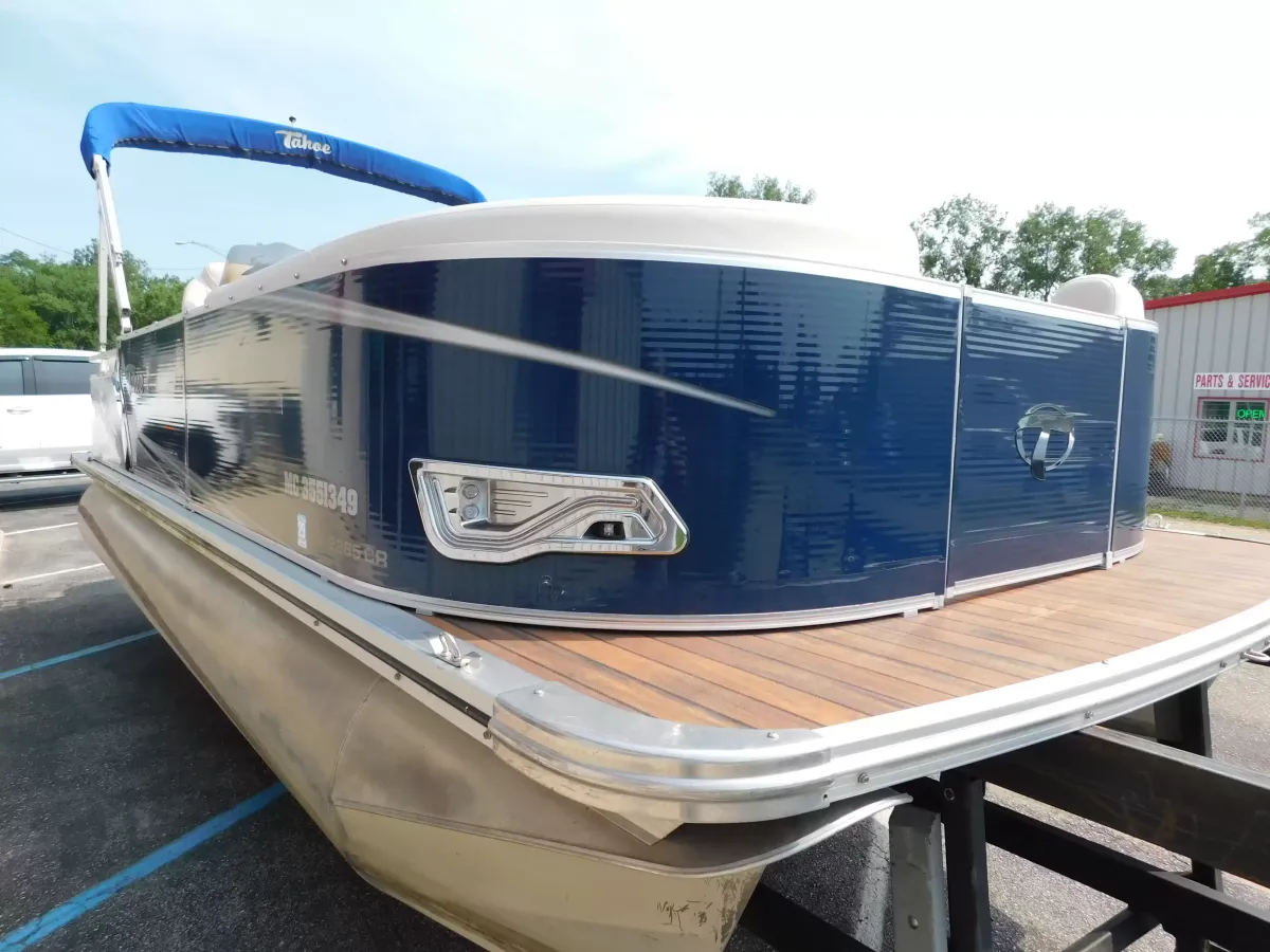 dummy-boat-img