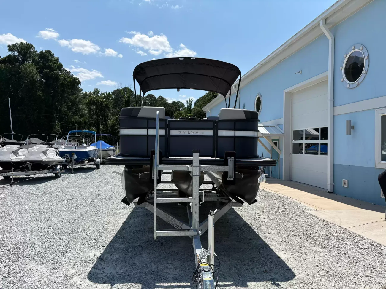 2027 Sylvan L-3 Party Fish L3-2