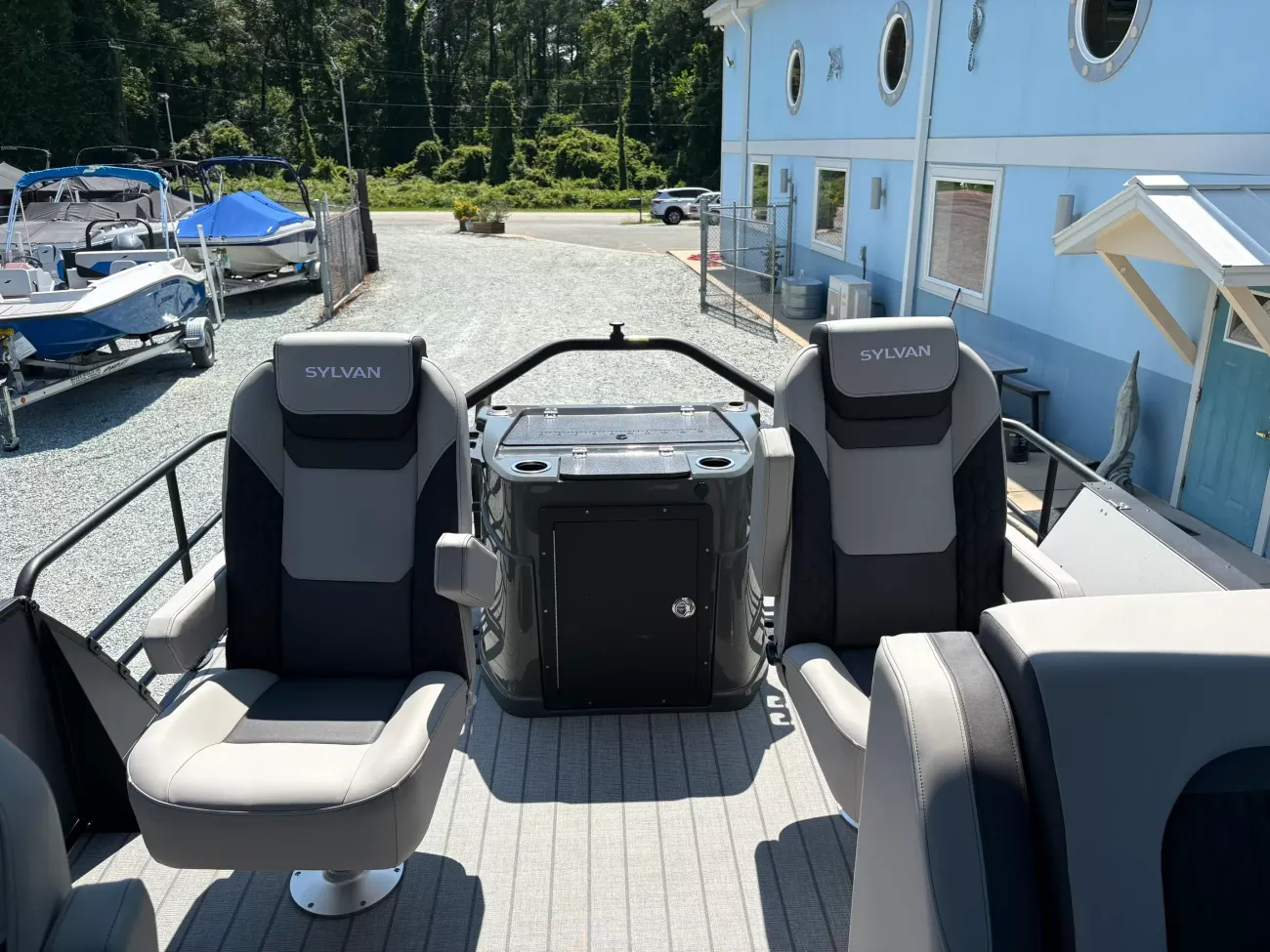 2027 Sylvan L-3 Party Fish L3-12