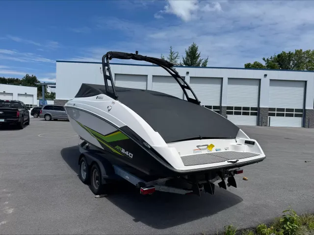 2019 Yamaha AR240-3