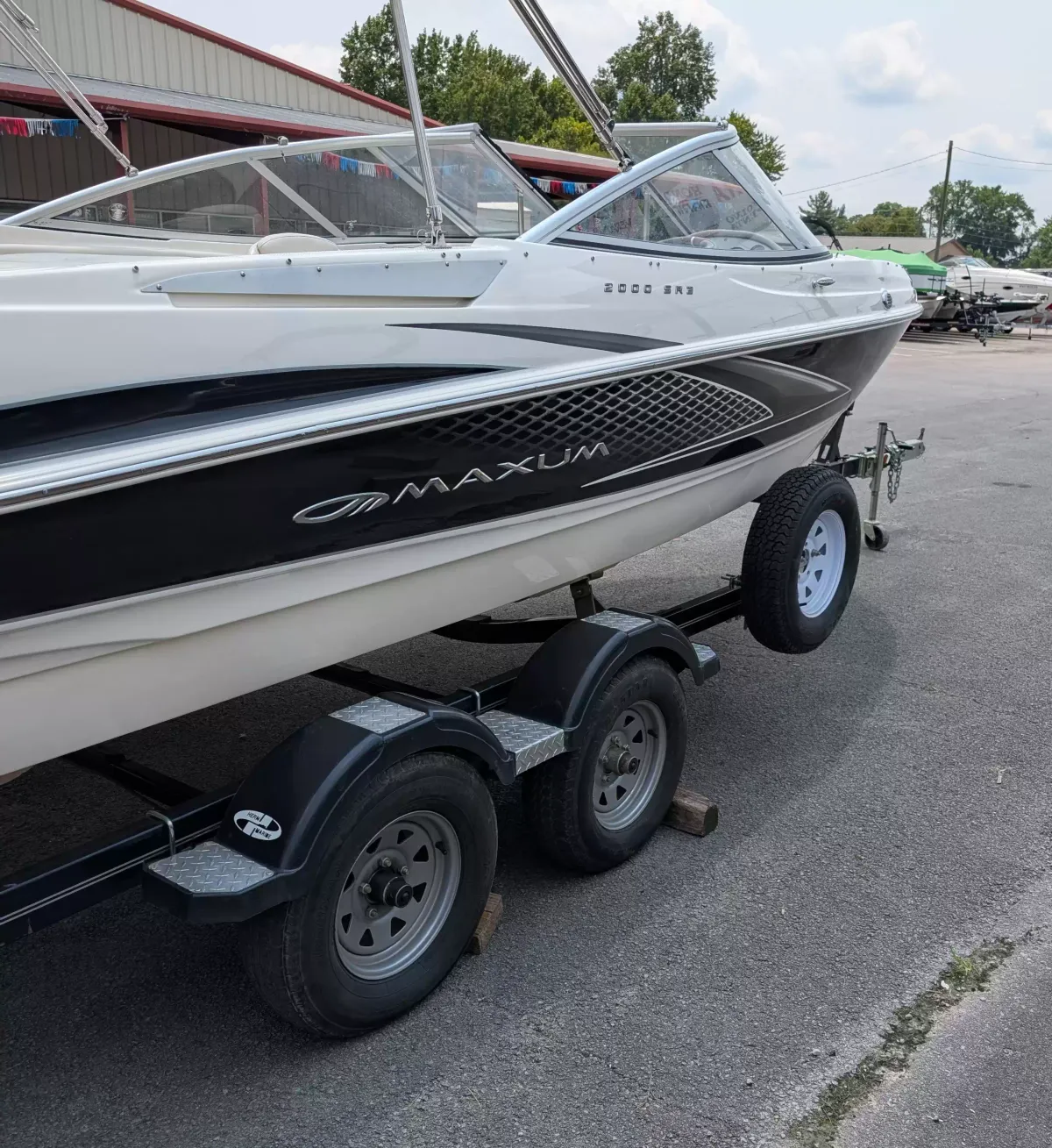 dummy-boat-img