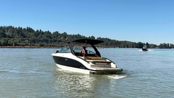 2027 Sea Ray 280 SLX-4