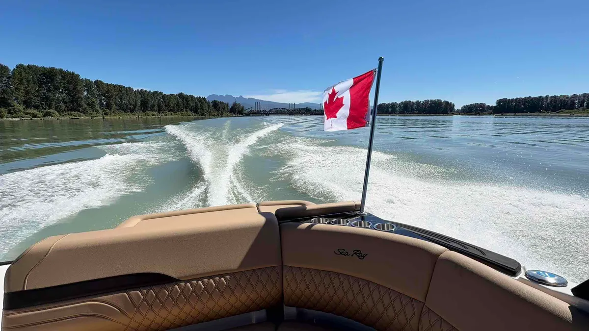 2027 Sea Ray 280 SLX-4