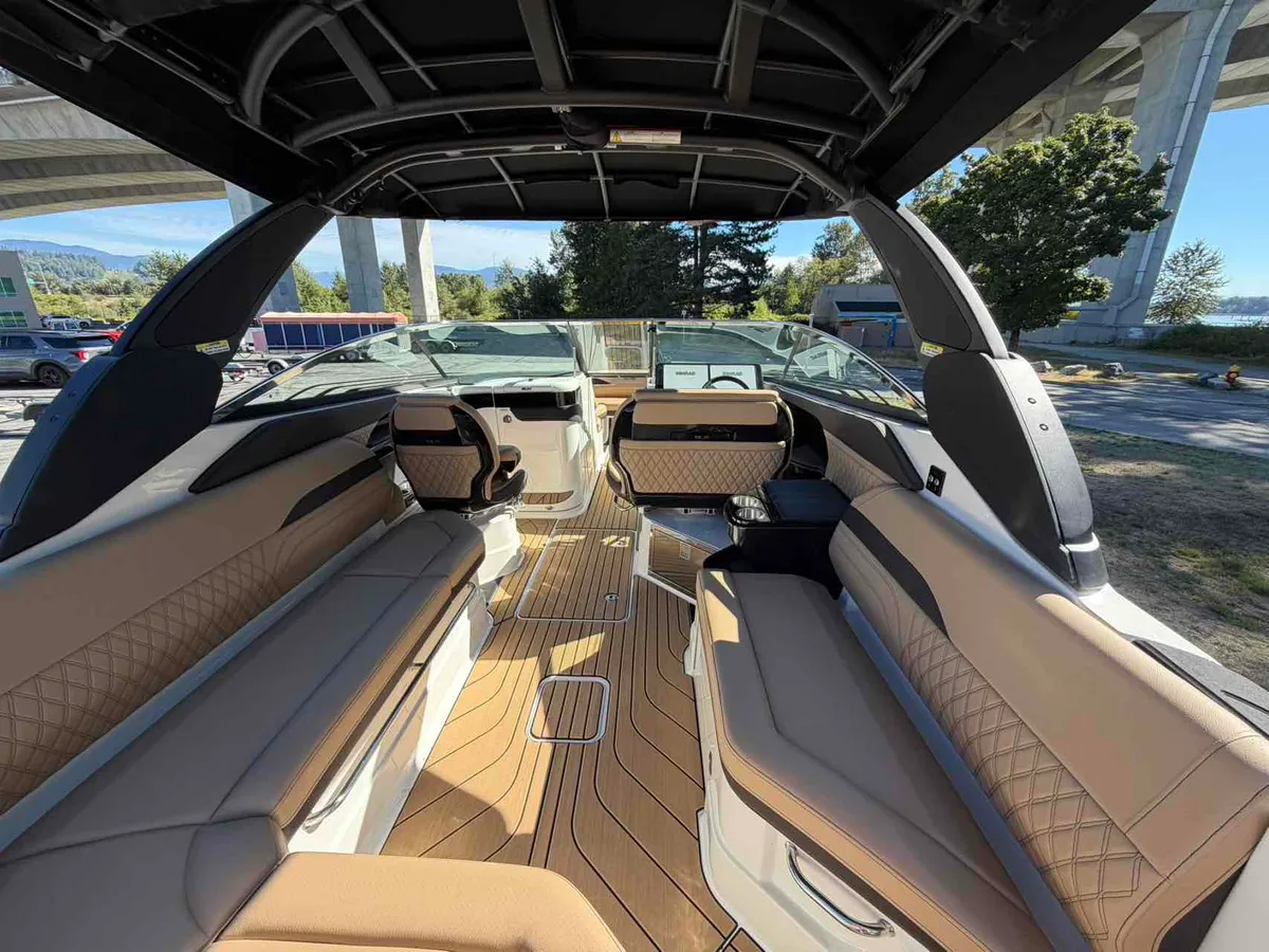 2027 Sea Ray 280 SLX-18