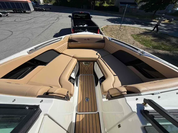2027 Sea Ray 280 SLX-16