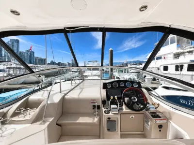 Pre-Owned 2007 Sea ray Sundancer 310 for Sale | Vancouver, BC | M&P Yacht Centre | 6a6d73378cf85a4e440d7c06