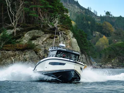 New 2026 Navan C30 for Sale | Vancouver, BC | M&P Yacht Centre | 6a6d88dc60c561fd3d047a98