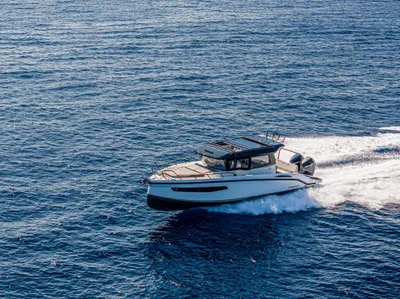 New 2026 Navan C30 for Sale | Vancouver, BC | M&P Yacht Centre | 6a6d88dc60c561fd3d047a98