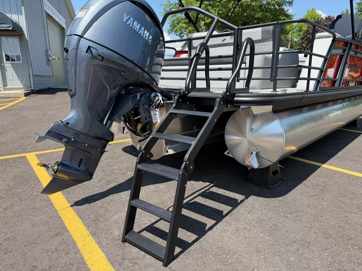 dummy-boat-img